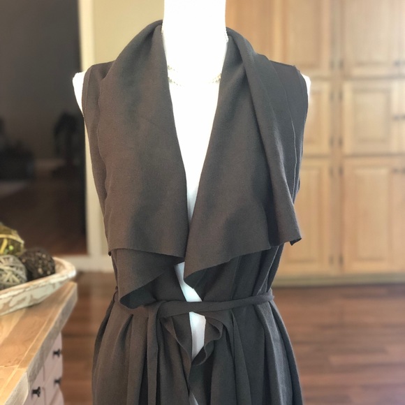 Irregular Front Cardigan - Picture 2 of 4